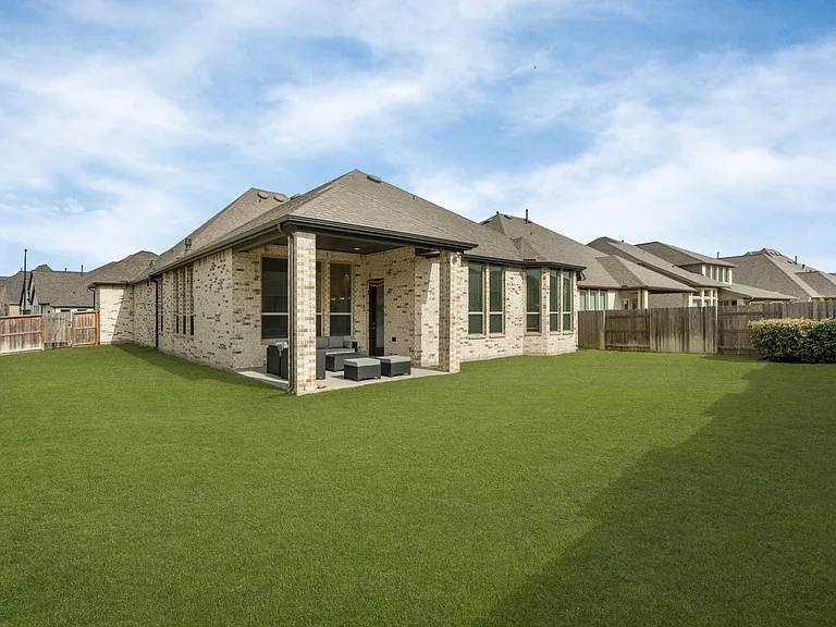 7602 Zinnia Blossom Ln — Photo 37