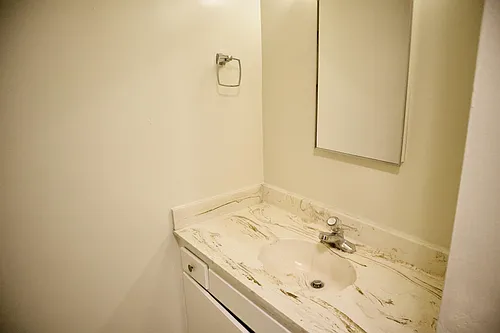 804 Harkness Ln #2 Photo 1