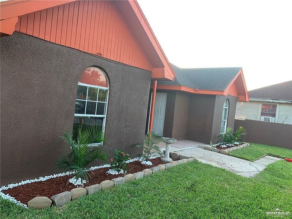 2nd image of 8516 Hendrix St #5