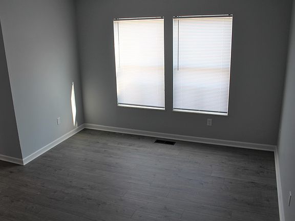 4th image of 545 Kimball Pl