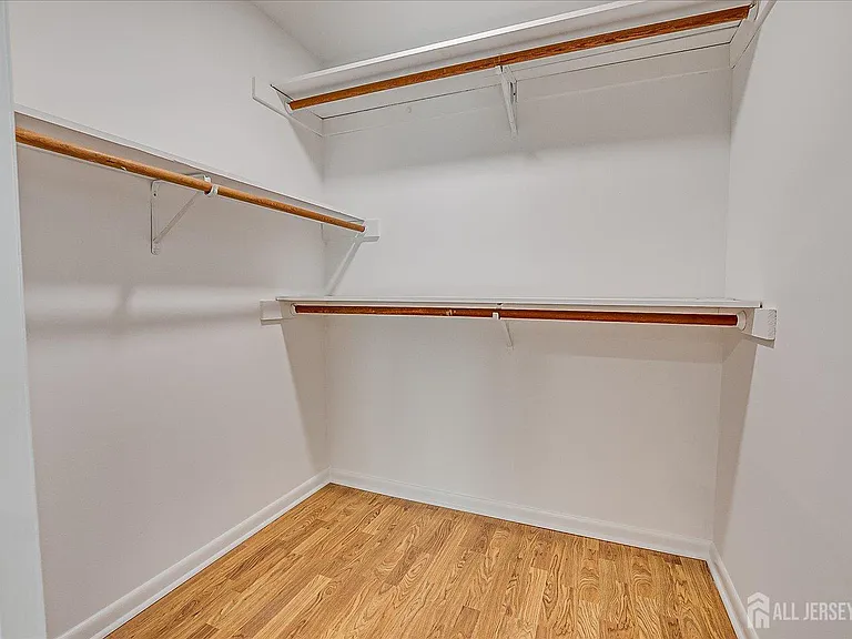 145 Somerset Ave — Photo 19
