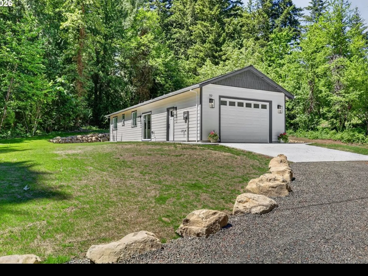 3 bed, 1260 sqft, $2,750 — Photo 1