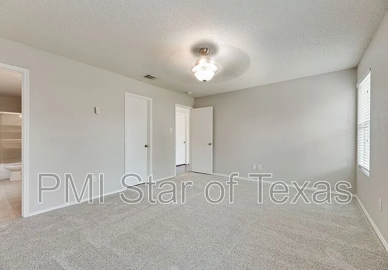 2061 Bliss Rd — Photo 25