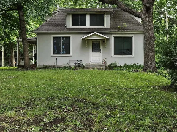 1235 Elm St, Eudora, KS 66025
