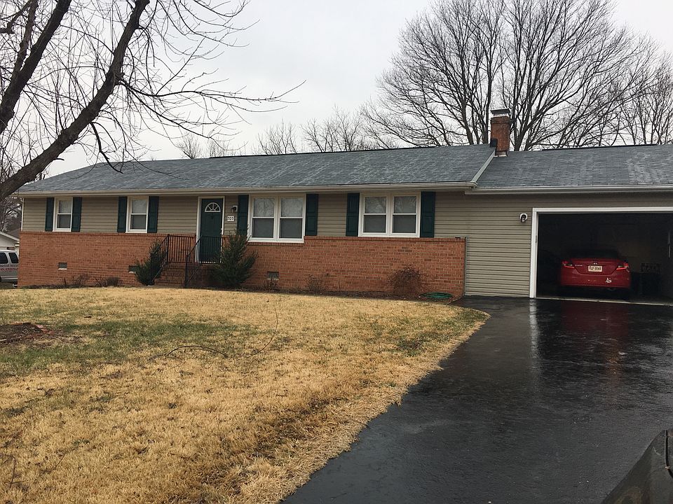 1st image of 705 Bourne St
