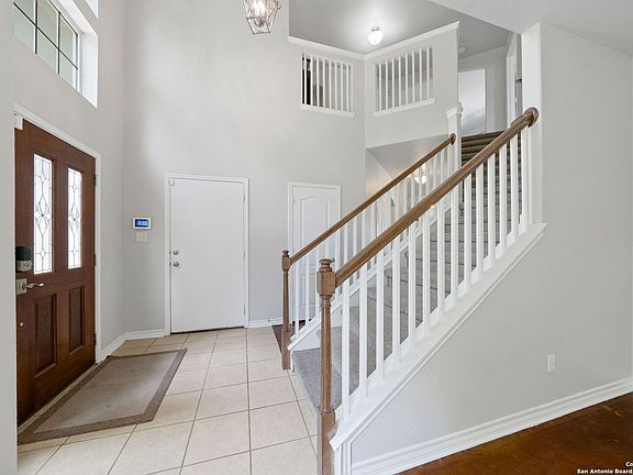 4th image of 26002 MEADOWLARK BAY