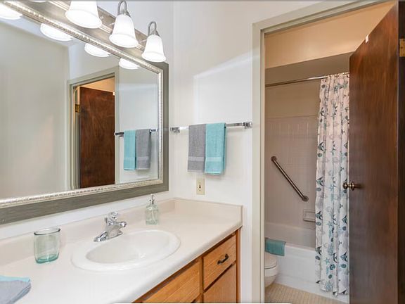 3rd image of 9050 W Waterford Sq S #8855