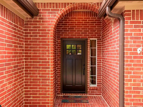 2nd image of 4706 Stoney Point Ct