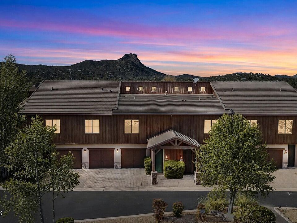 1st image of 1100 Deodora Ln #206