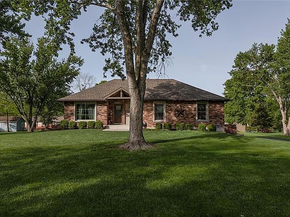 2nd image of 8918 Millstone Dr