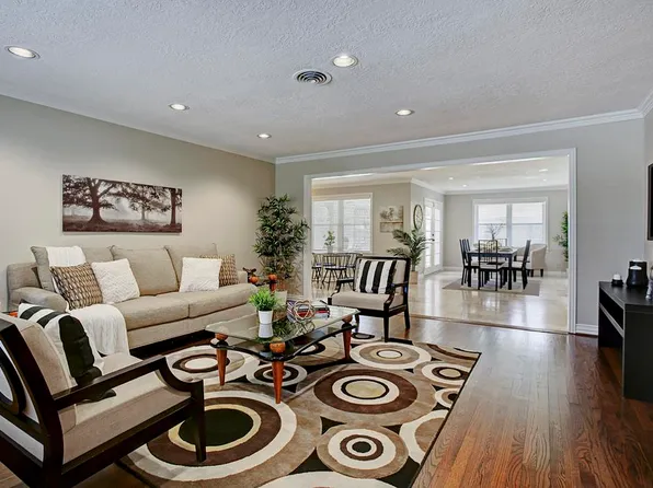 6546 Lindyann Ln, Houston, TX 77008