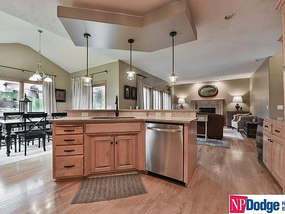 4th image of 17235 Windsor Dr