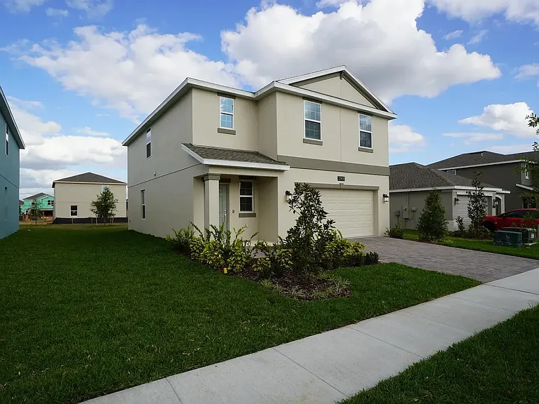 2908 Atlas Cedar Dr — Photo 2