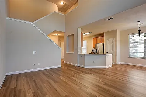 4567 Woodsboro Ln — Photo 12