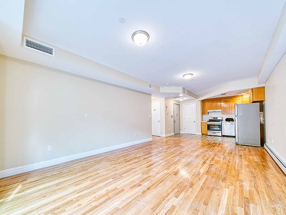 3rd image of 32-81 45th St #2F