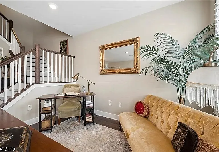 24 Gerhard Pl #1 — Photo 5