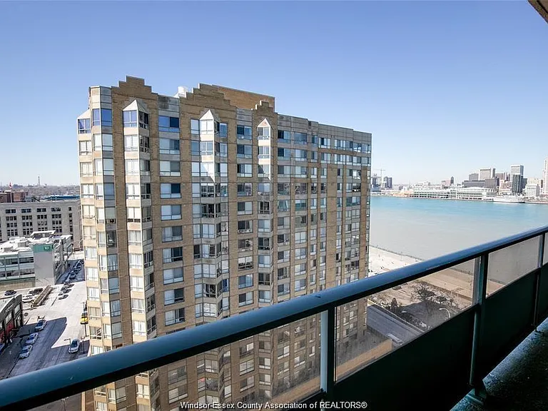 111 Riverside Dr E #1607 — Photo 22