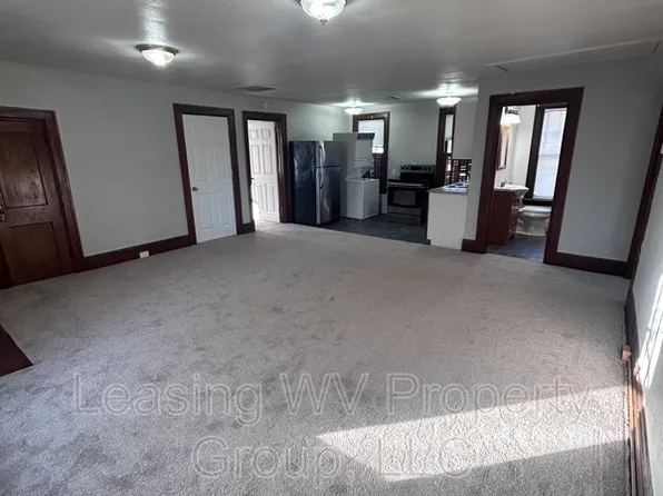 5722 Stiles Dr APT B, Huntington, WV 25705