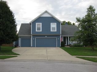 4911 Millbrook St, Shawnee, KS 66218