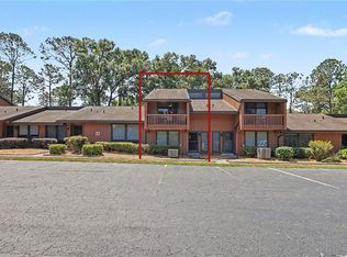 19660 SW 83rd Pl Rd APT C-16, Dunnellon, FL 34432