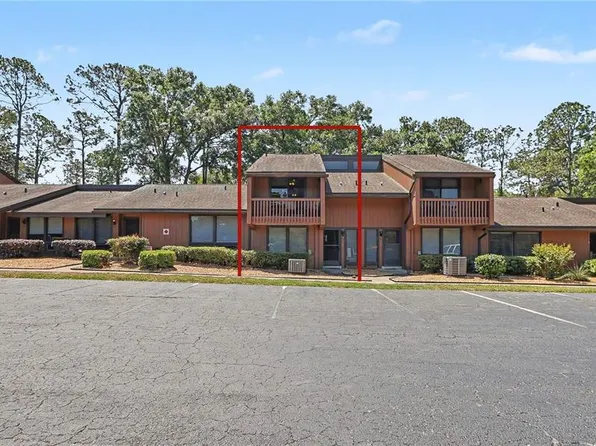 19660 SW 83rd Pl Rd APT C-16, Dunnellon, FL 34432