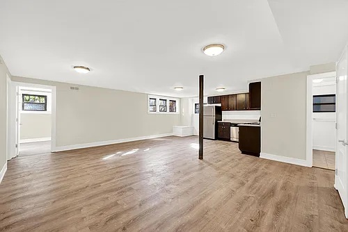 2516 N. Kedzie LP Photo 1