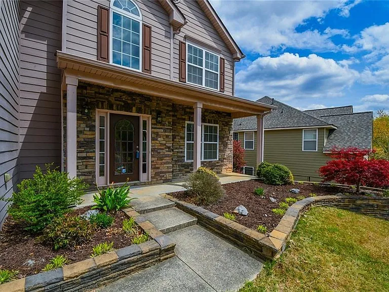 420 Rockbass Rd — Photo 3