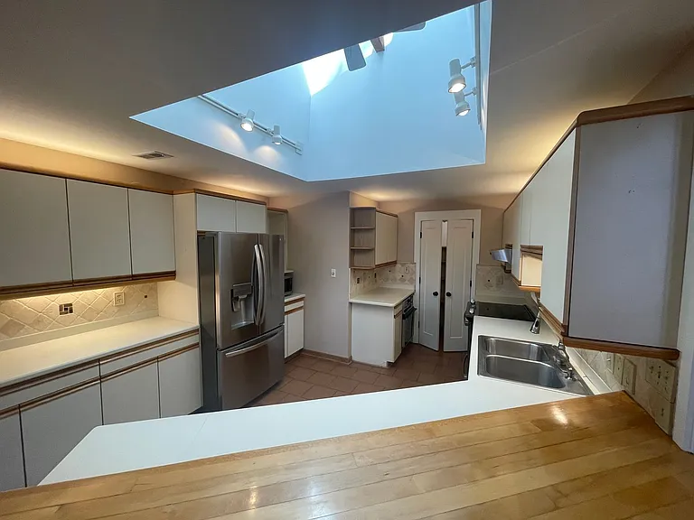 8788 Graham Rd — Photo 11