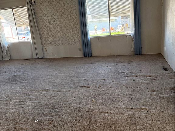 2nd image of 9391 California Ave Spc 81