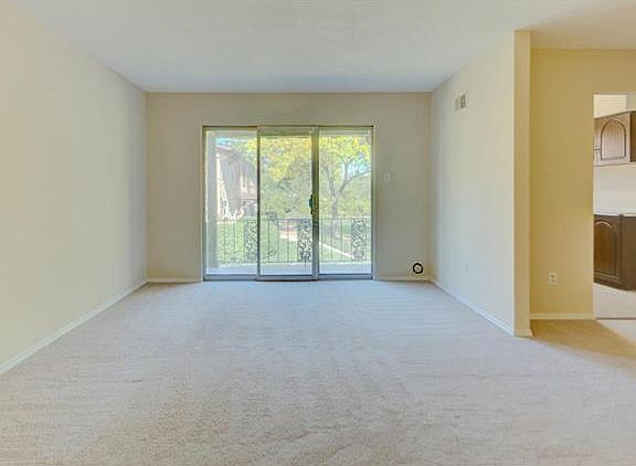 3rd image of 11775 Casa Grande Dr APT G