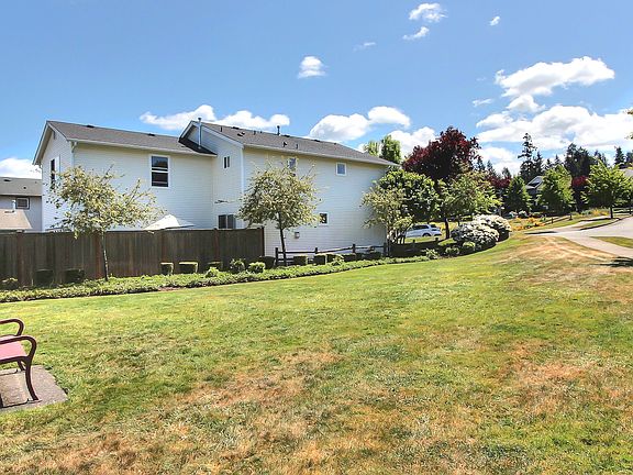2nd image of 2892 Hannen St