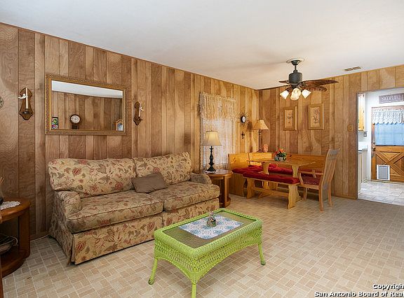 5th image of 155 Banbridge Ave