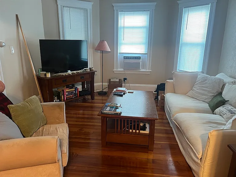 186 Sheridan Ave #1 — Photo 5
