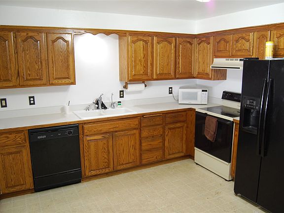2nd image of 3615 E Marietta Ave