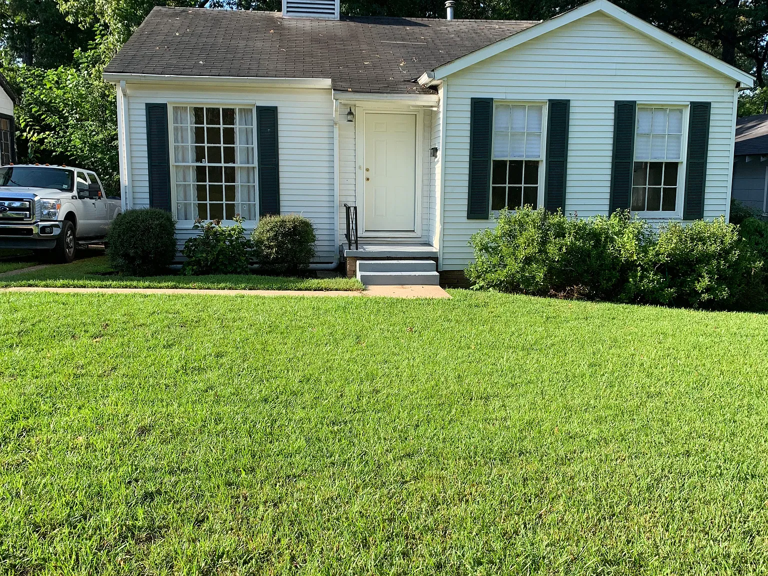 2 bed, 1103 sqft, $850 — Photo 1