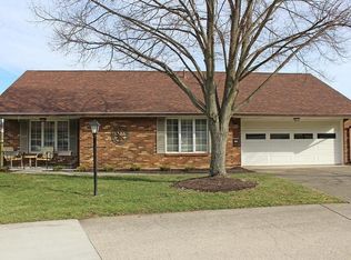 2948 Archer Ln, Springfield, OH 45503