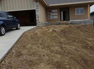 6009 N 168th Ave, Omaha, NE 68116