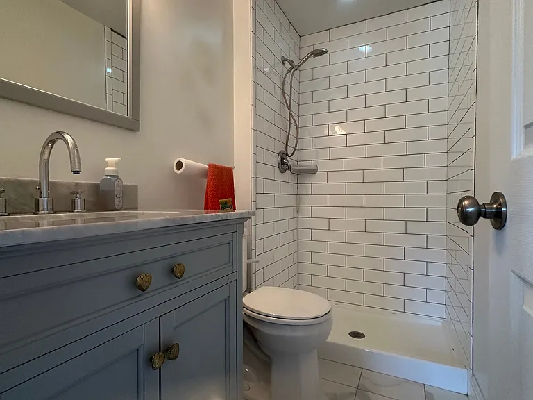 914 C Ave — Photo 16