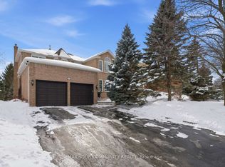 331 Kennedy St W, Aurora, ON L4G6L7