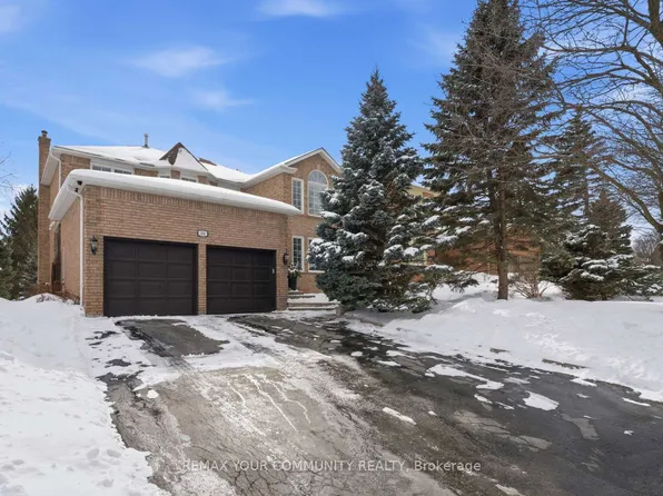 331 Kennedy St W, Aurora, ON L4G 6L7