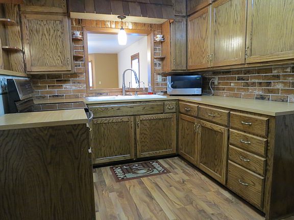 View #2 -- Kitchen work area
