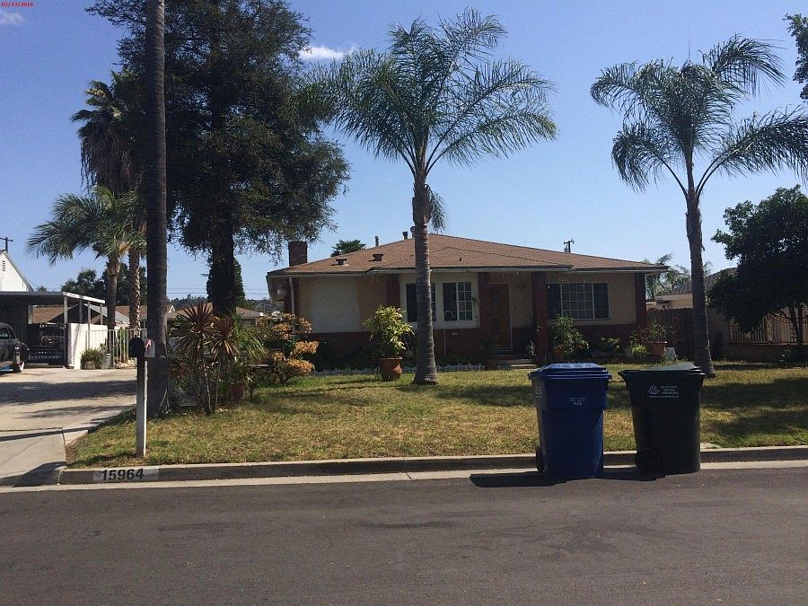 1st image of 15964 Meadowside St