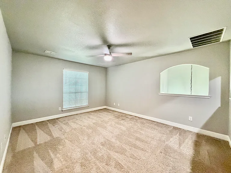 9220 Stewart St — Photo 20