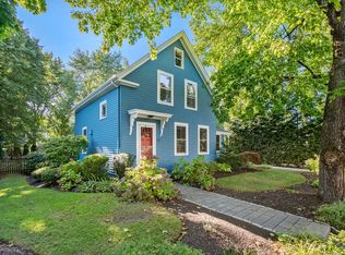 36 Meadow St, Framingham, MA 01701