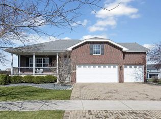 1702 Peyton Ter, Shorewood, IL