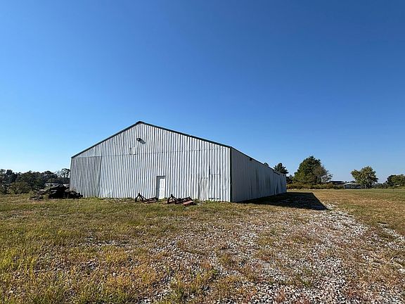 2nd image of 6442 State Highway 76