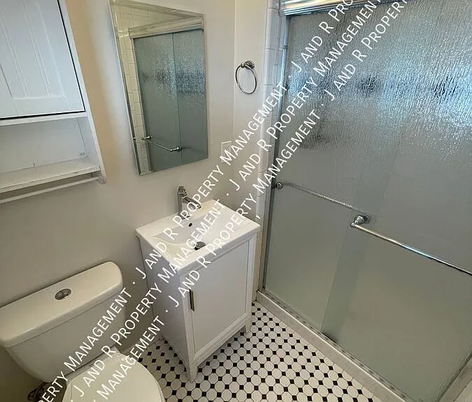 1723 I St #1 — Photo 15