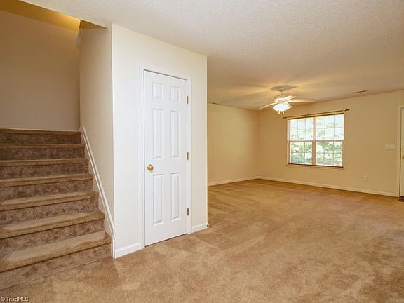 5th image of 107 Kinnley Ct