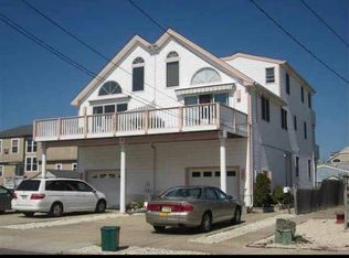 137 67th St #W, Sea Isle City, NJ 08243