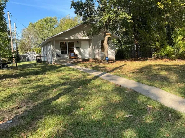 1212 S Empire Ave, Joplin, MO 64801